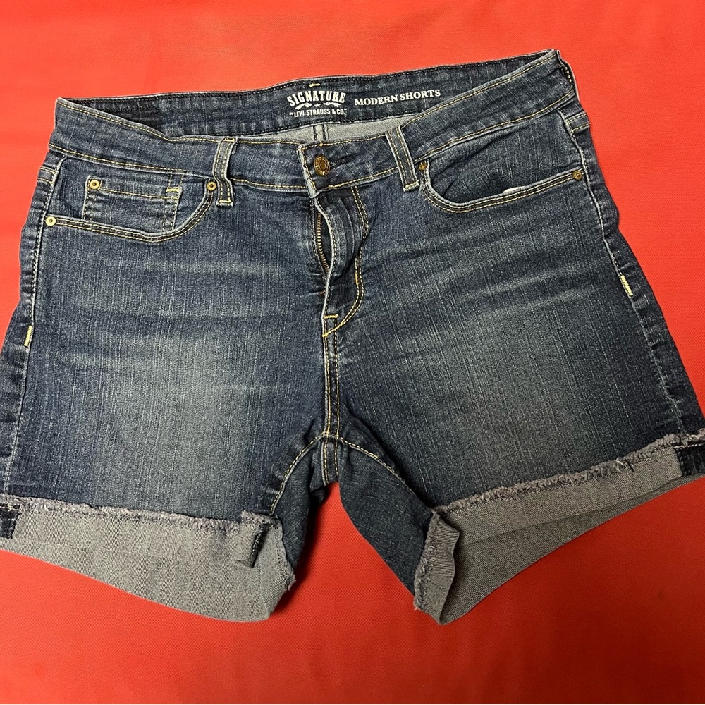 Signature by Levi Strauss Women's Dark Blue Jean Shorts